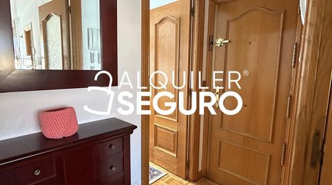 Foto 2 de Piso de alquiler en De Los Cinceladores, Arcos, Madrid Capital