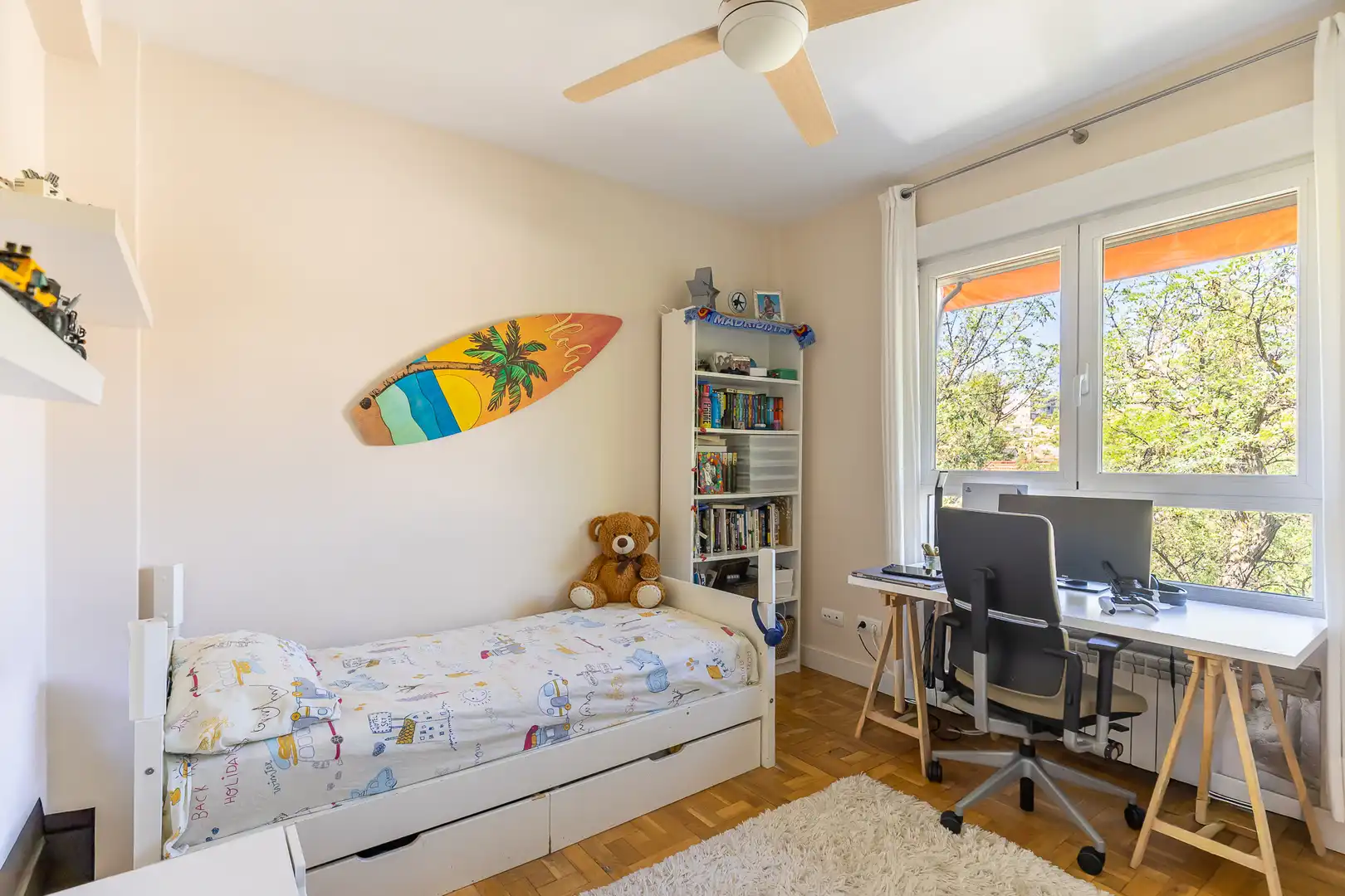 Schlafzimmer von Wohnung zum Verkauf in Madrid mit Klimaanlage, Heizung und Privatgarten