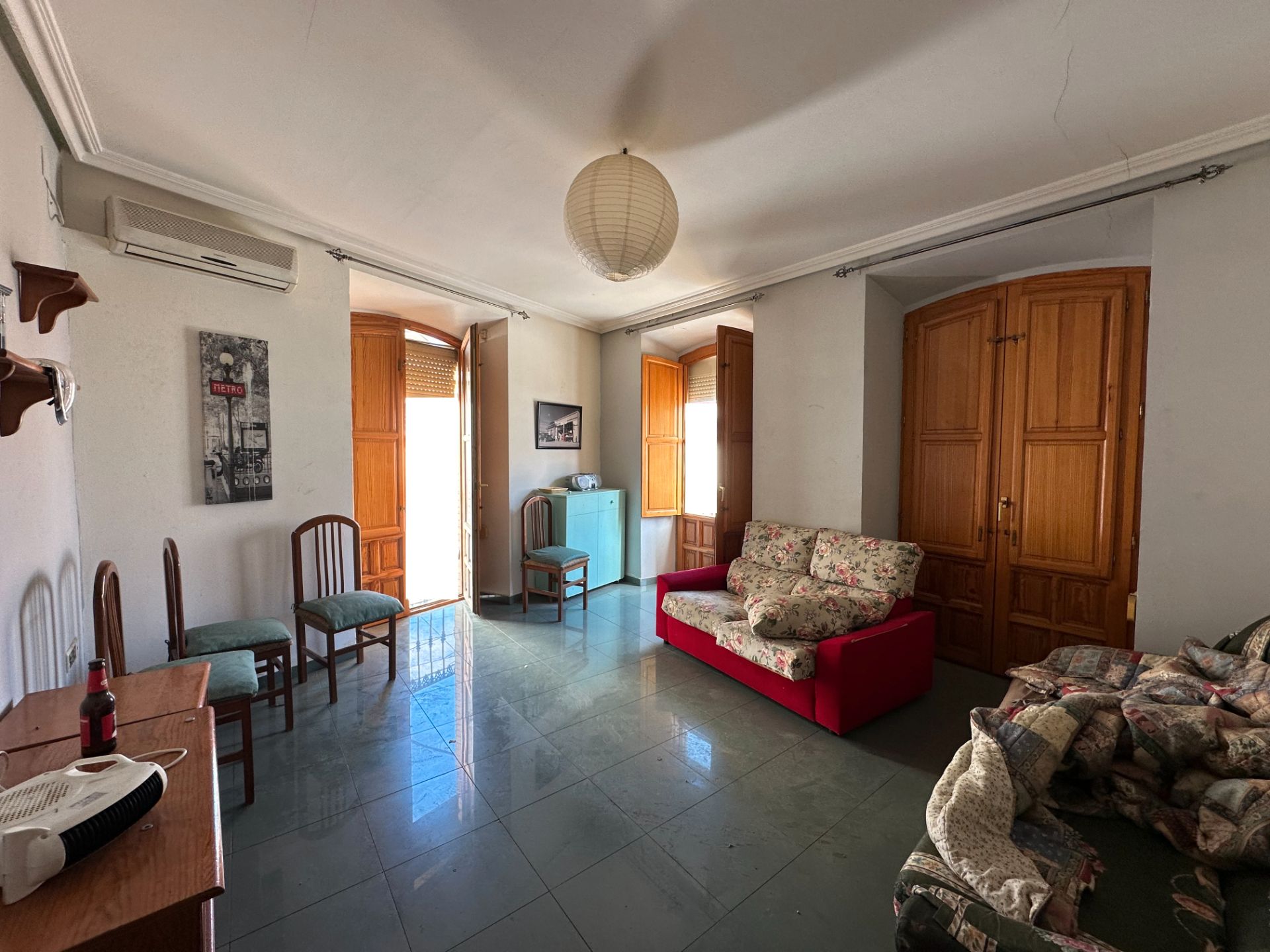 Sala d'estar de Casa o xalet en venda en Úbeda amb Aire condicionat i Balcó