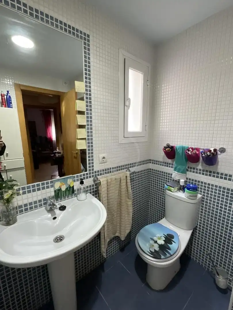 Badezimmer von Maisonette zum Verkauf in Linares mit Klimaanlage