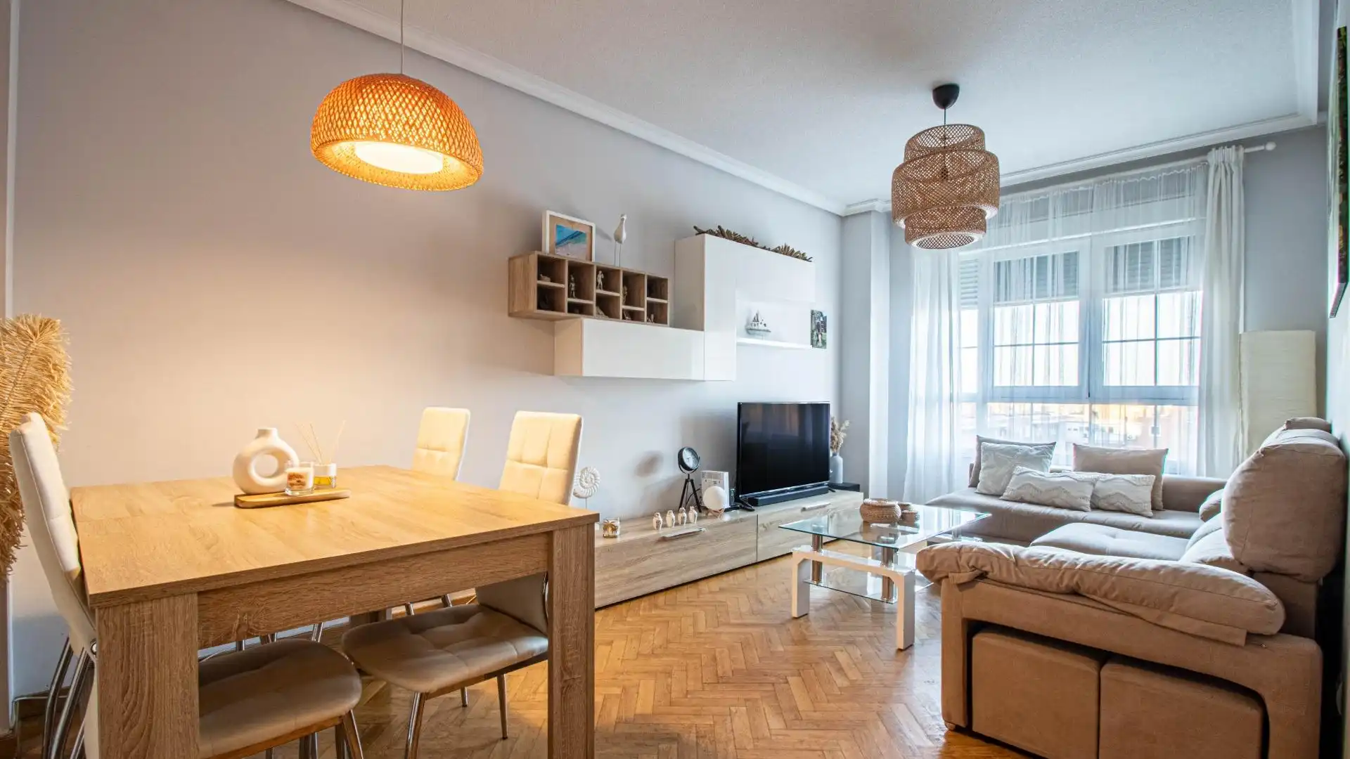 Sala de estar de Piso en venta en Coslada con Aire acondicionado, Calefacción y Parquet