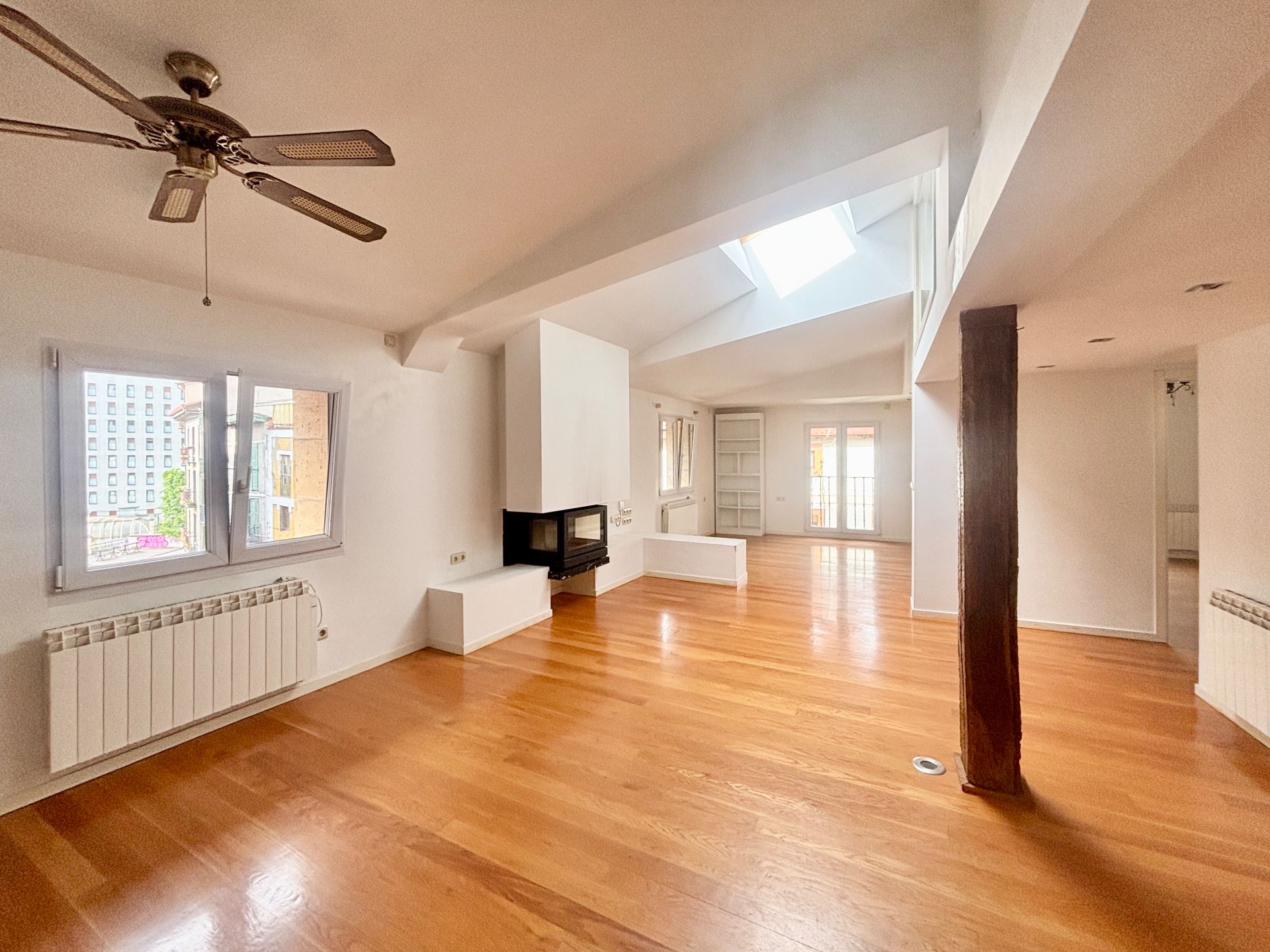 Sala d'estar de Àtic en venda en Ordizia amb Calefacció, Forn i Rentadora