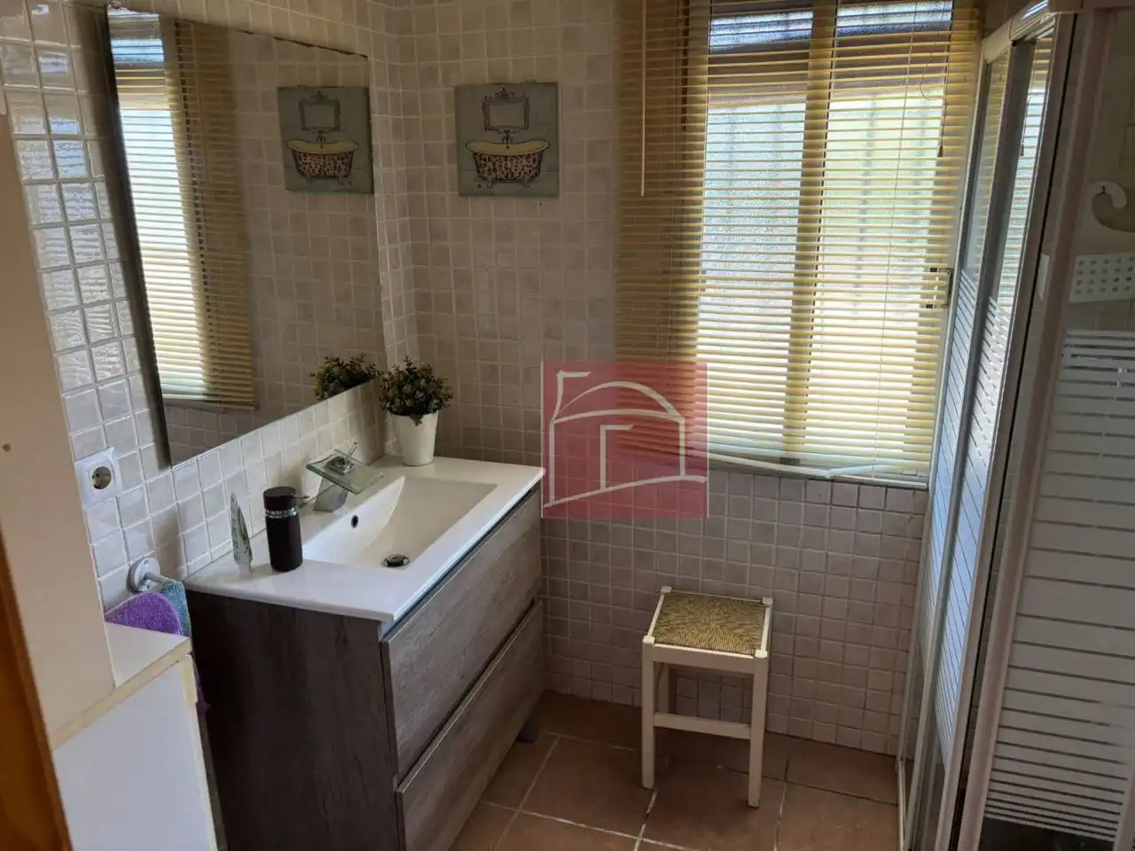 Baño de Finca rústica en venta en Villanueva de la Serena con Calefacción, Jardín privado y Piscina