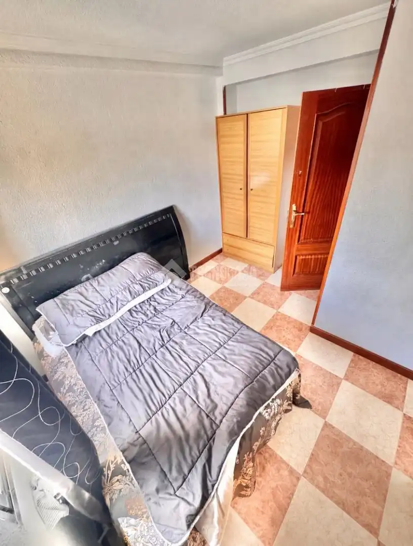 Bedroom of Flat for sale in Fuenlabrada  with Air Conditioner and Terrace