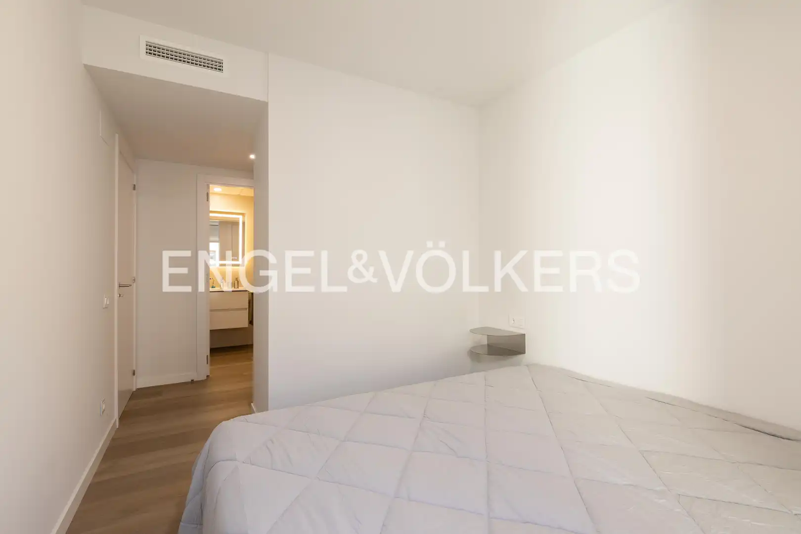 Attic for rent in Playa del Puig