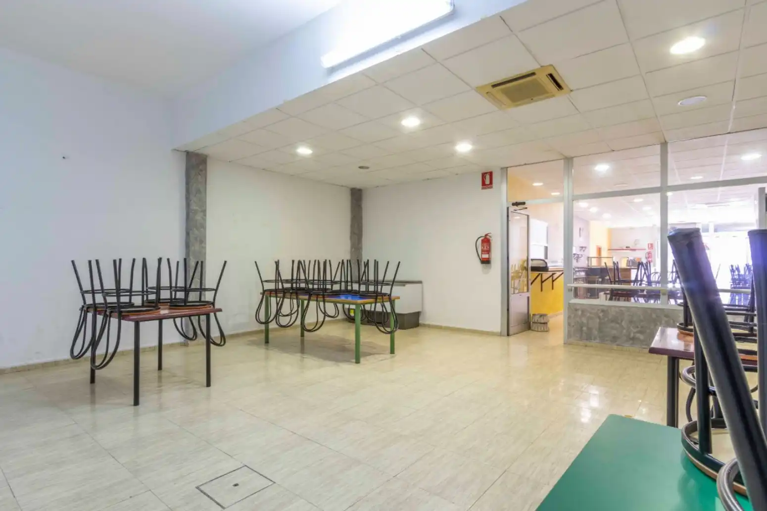 Local de alquiler en Massamagrell con Aire acondicionado