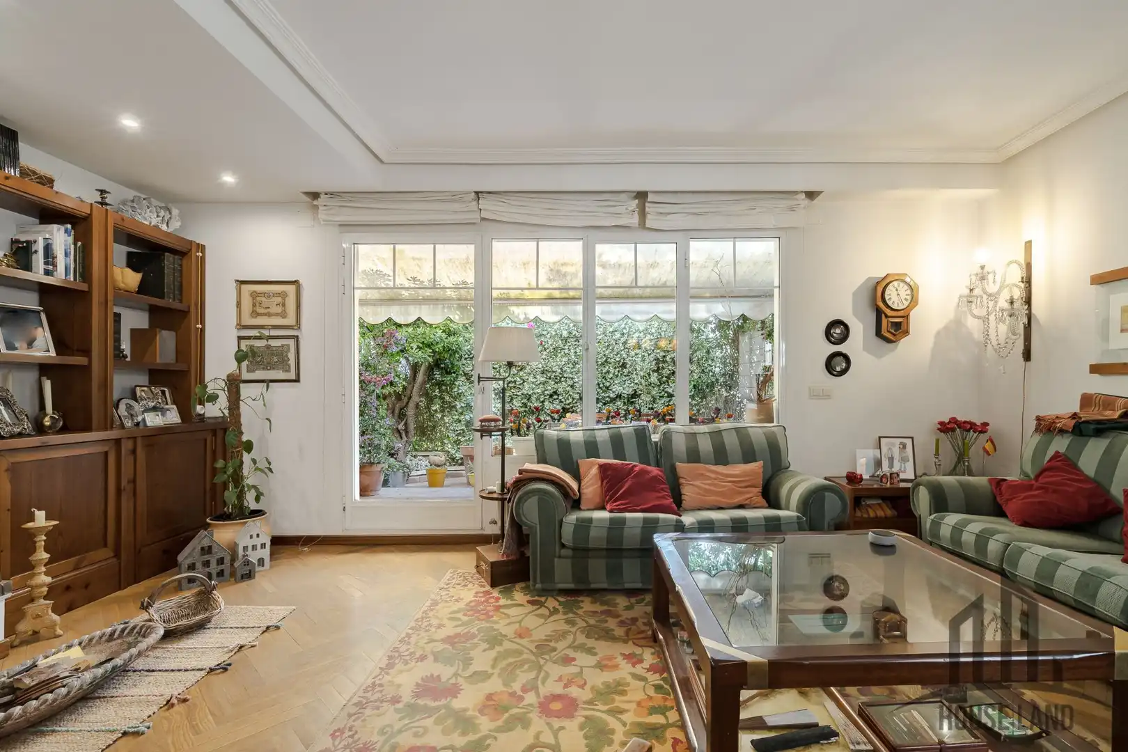 Sala d'estar de Casa adosada en venda en Algete amb Calefacció, Jardí privat i Terrassa