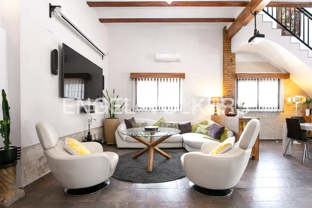 Sala de estar de Casa o chalet en venta en Valencia con Aire acondicionado, Calefacción y Jardín privado