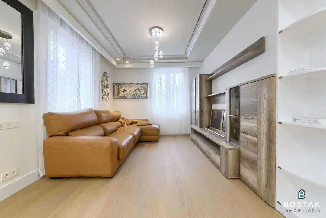Living room of Flat for sale in Barakaldo   with Heating and Terrace