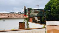 Vista exterior de Casa o xalet en venda en Lloret de Mar amb Jardí privat, Terrassa i Piscina