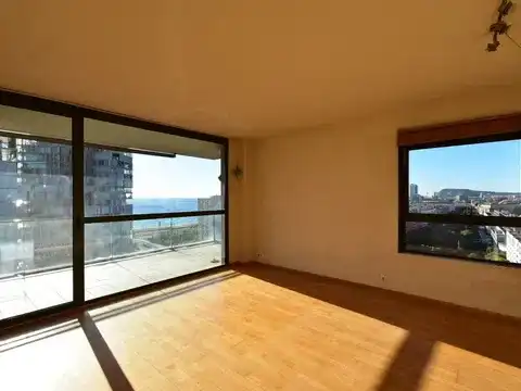 Dormitori de Pis en venda en Barcelona amb Aire condicionat, Calefacció i Terrassa