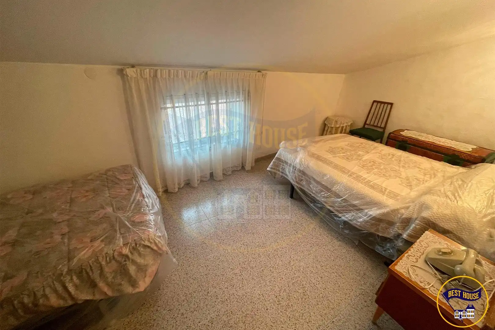 Habitación de Finca rústica en venta en Boniches con Calefacción, Terraza y Trastero