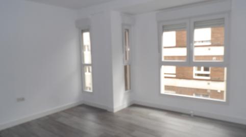 Foto 2 de Pis en venda a Calle Nava, 11, Laviada, Asturias