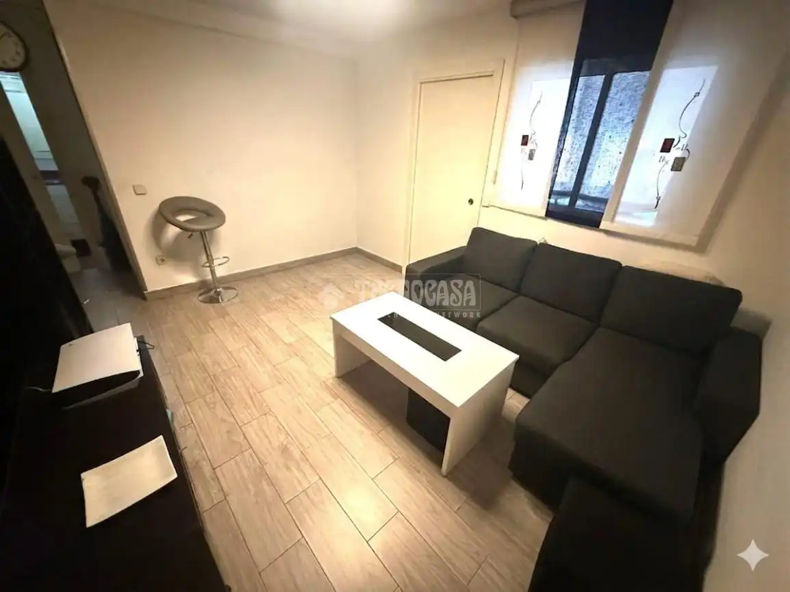 Wohnzimmer von Wohnung zum Verkauf in Madrid mit Klimaanlage und Terrasse