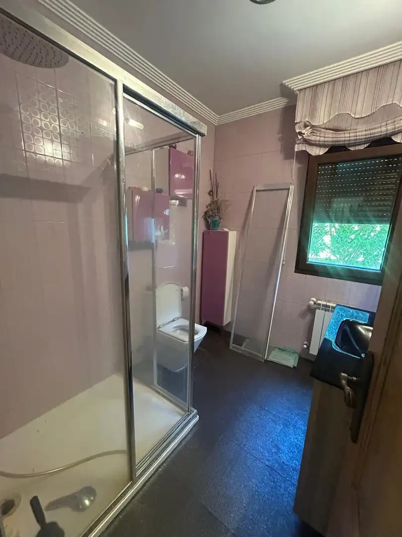 Bany de Casa o xalet en venda en A Pobra do Caramiñal amb Calefacció, Terrassa i Traster