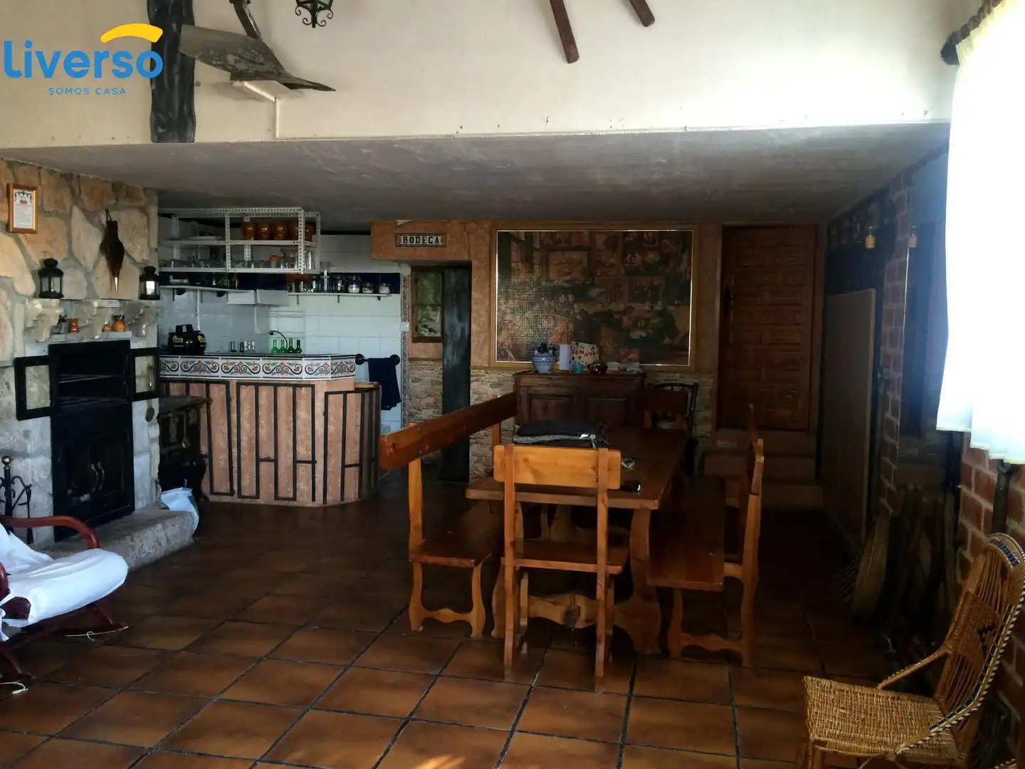Local en venda en Fuentespina amb Moblat