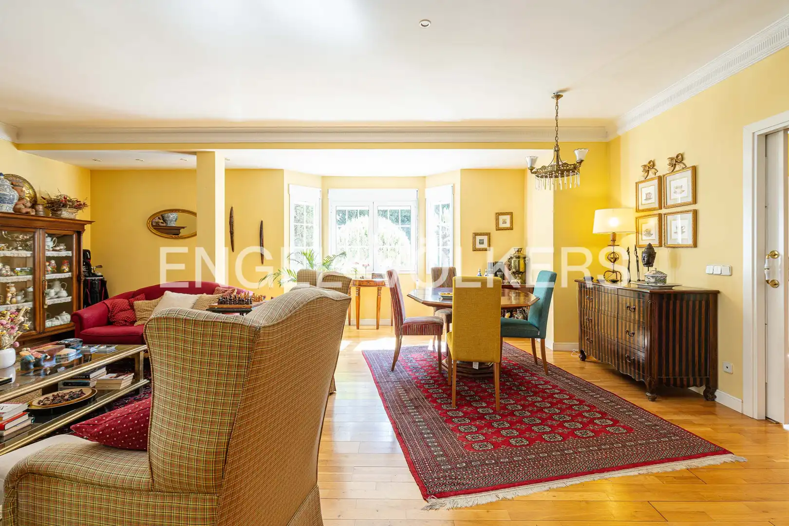 Comedor de Casa o chalet en venta en Las Rozas de Madrid con Aire acondicionado, Calefacción y Jardín privado
