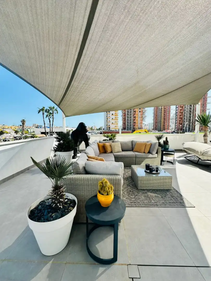Terraza de Apartamento en venta en Calpe / Calp con Aire acondicionado, Calefacción y Jardín privado