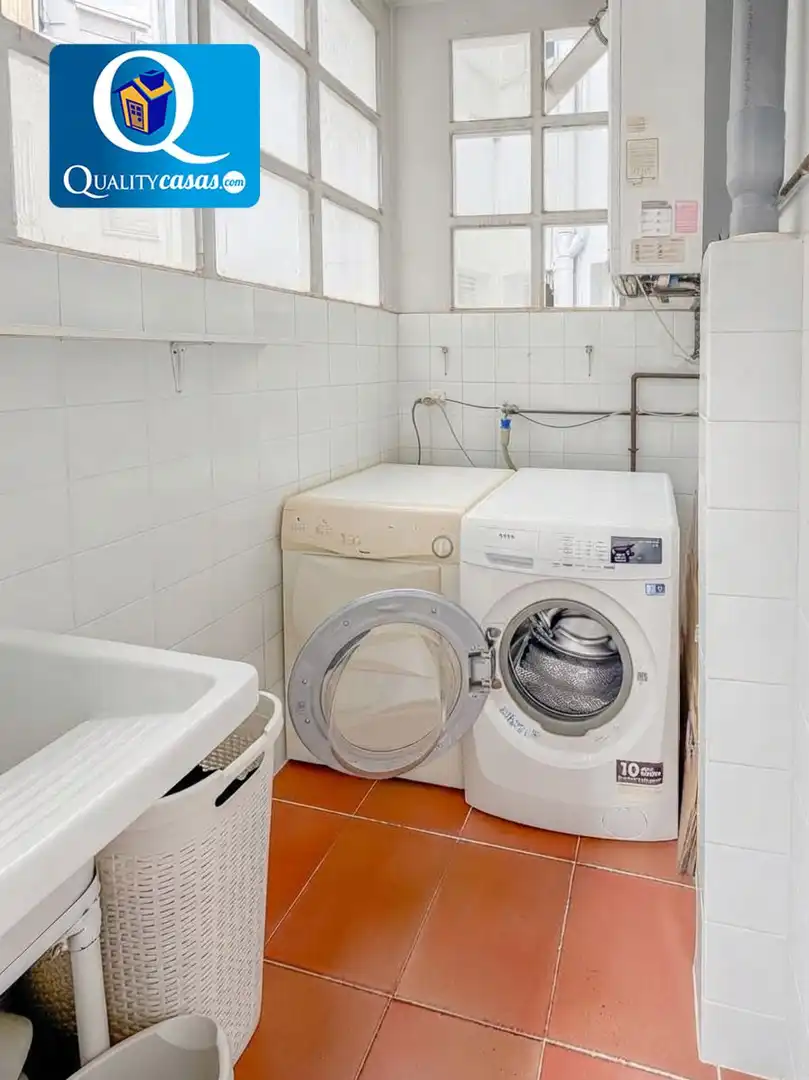 Bathroom of Apartments for sale in Centro