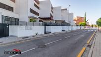 Exterior view of Single-family semi-detached for sale in  Granada Capital  with Terrace and Storage room