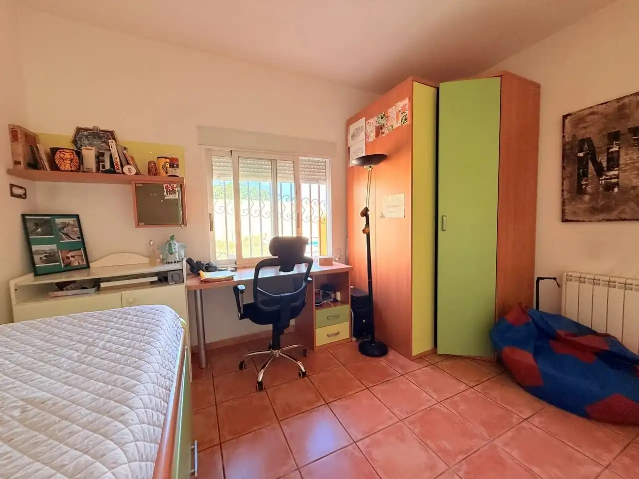 Dormitori de Casa o xalet en venda en L'Alfàs del Pi amb Jardí privat, Terrassa i Piscina