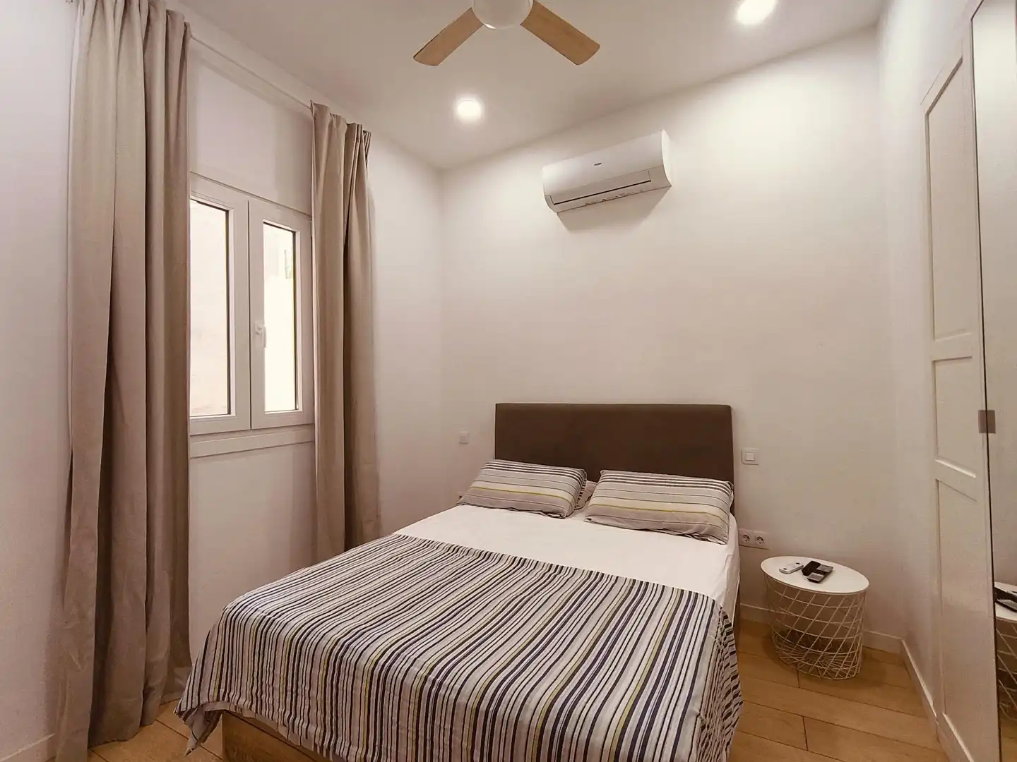 Habitación de Piso de alquiler en Santa Cruz de Tenerife con Aire acondicionado y Amueblado