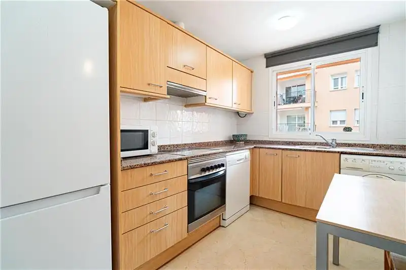 Cuina de Apartament en venda en  Palma de Mallorca amb Aire condicionat i Balcó