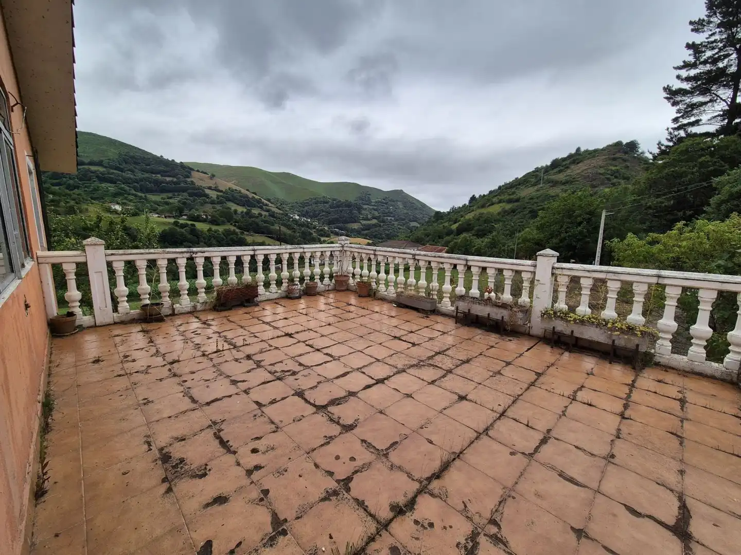 Casa con terraza en venta en Belmonte de Miranda, imagen 16