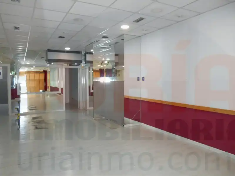 Local comercial de lloguer a Calle Cervantes, imagen 7