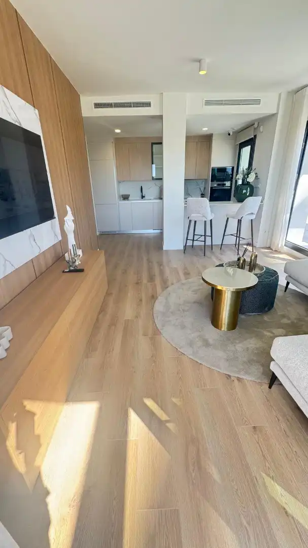 Apartament amb terrassa en venda a Calle Casares Golf Garden, imagen 3