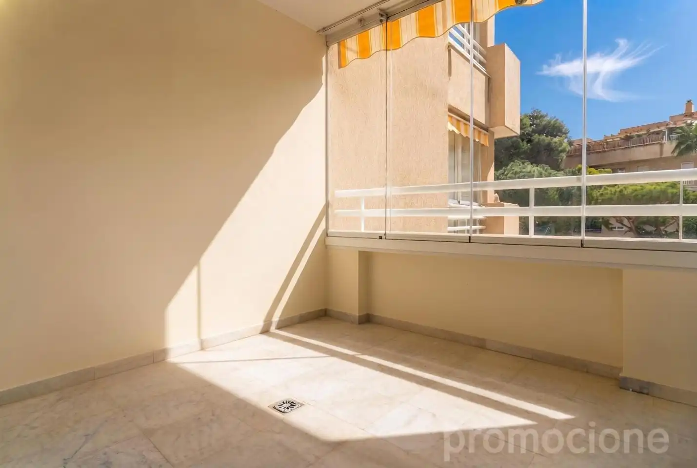Habitación de Piso en venta en Málaga con Aire acondicionado, Calefacción y Terraza