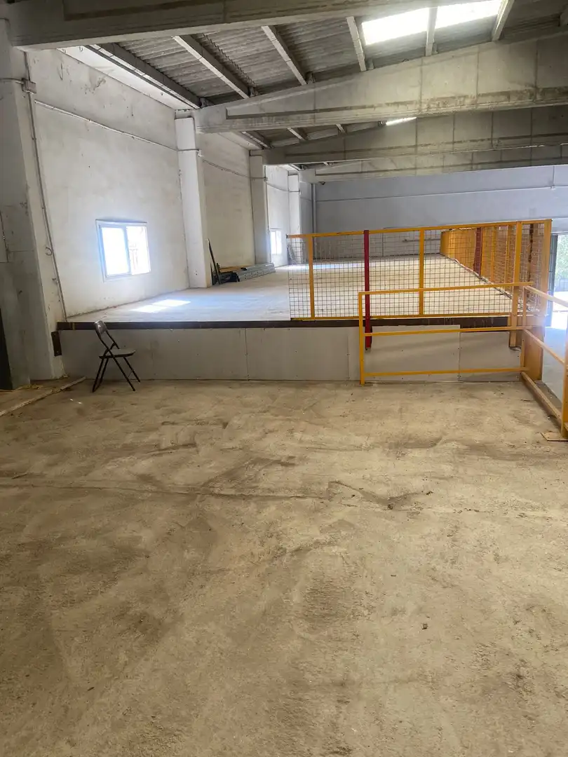 Nave industrial de alquiler en Balaguer
