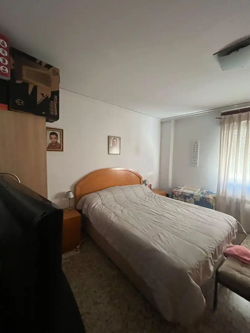 Bedroom of Houses for sale in Oliva  with Furnished