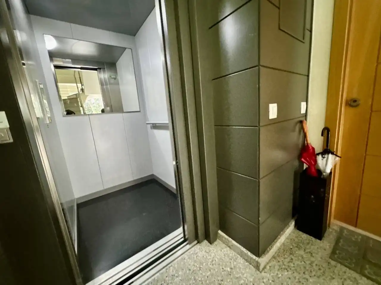 Pis en venda en La Roca del Vallès amb Aire condicionat, Calefacció i Jardí privat