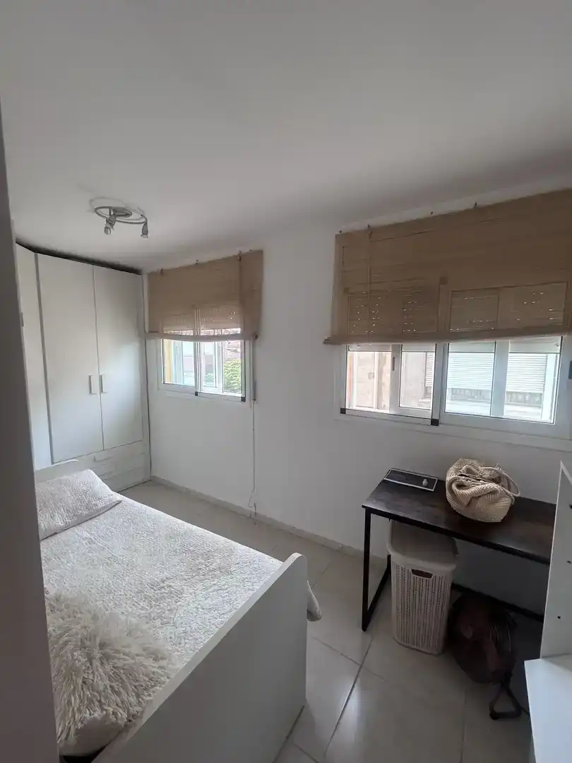Habitación de Dúplex en venta en Montbrió del Camp con Aire acondicionado, Trastero y Amueblado