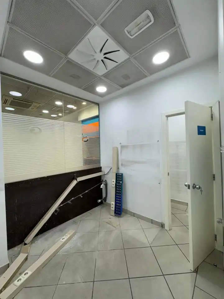 Local comercial de lloguer a Doctor Fernández Iparraguirre, imagen 22
