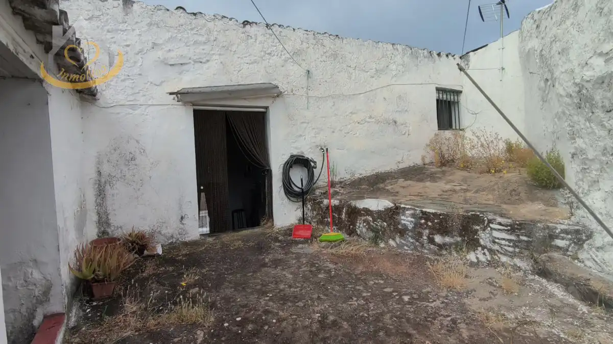 Vista exterior de Casa o xalet en venda en Sanlúcar de Guadiana amb Jardí privat, Terrassa i Moblat