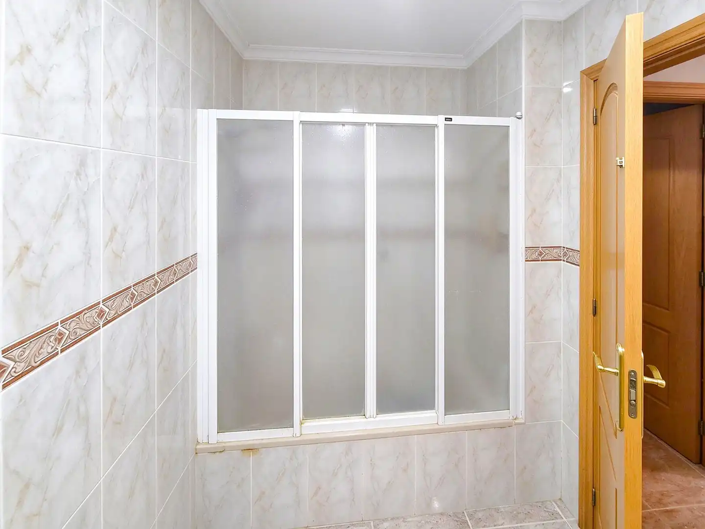 Baño de Piso en venta en Las Palmas de Gran Canaria con Terraza y Trastero