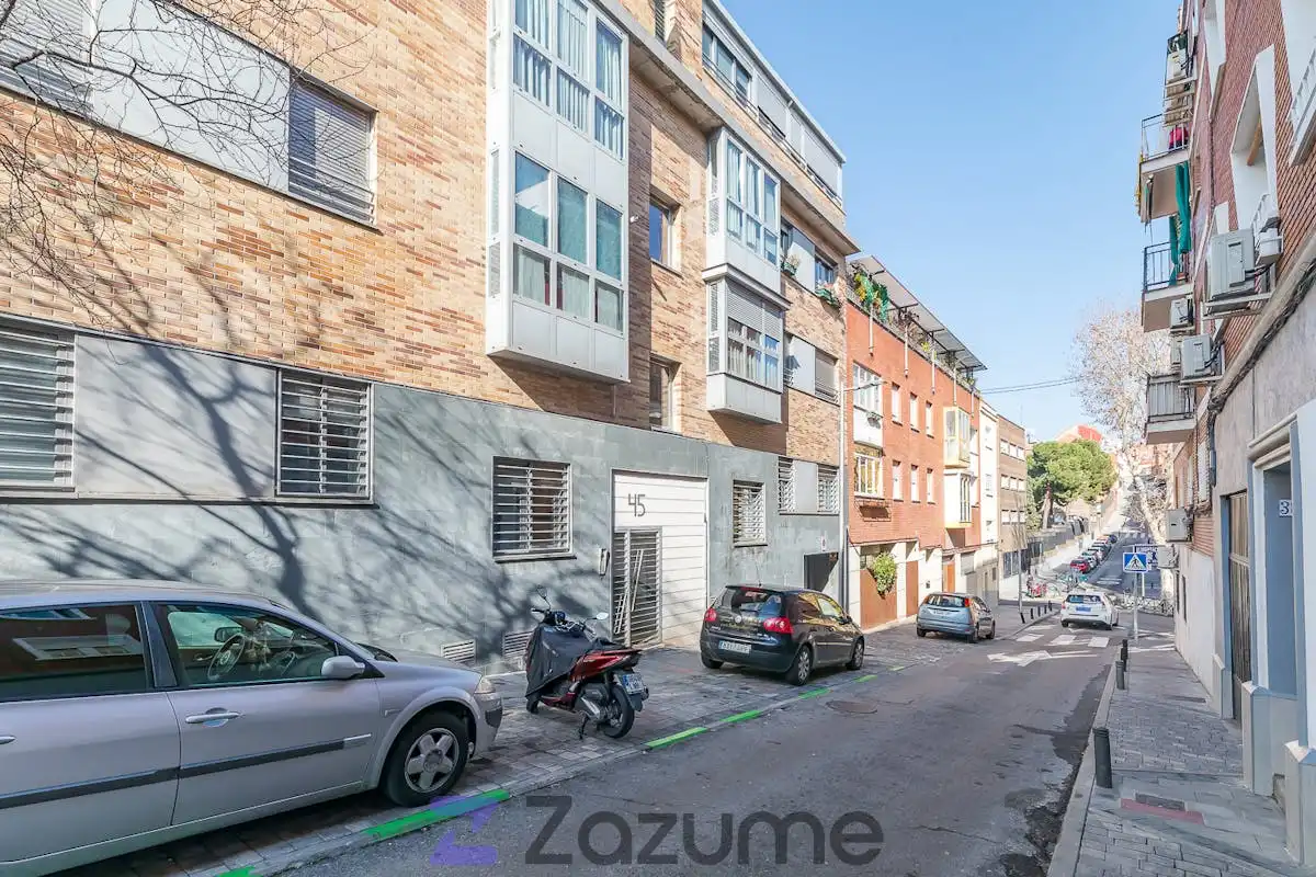 Flat for rent in C. del Divino Redentor, Valdeacederas