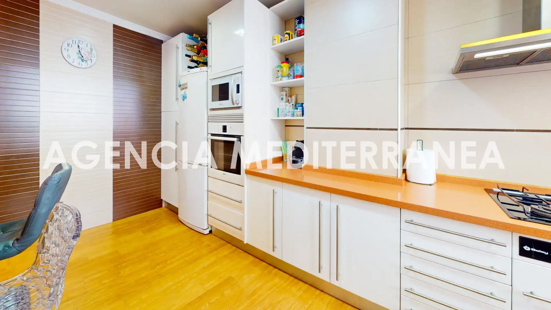 Cocina de Casa o chalet en venta en Burjassot con Aire acondicionado, Calefacción y Terraza