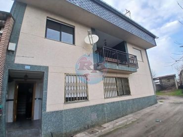 Haus zum Verkauf in Carracedelo
