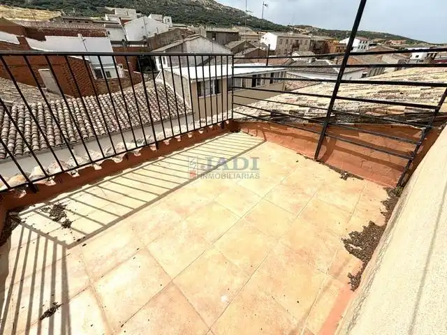 Vista exterior de Casa o chalet en venta en Villamanrique con Terraza, Trastero y Amueblado