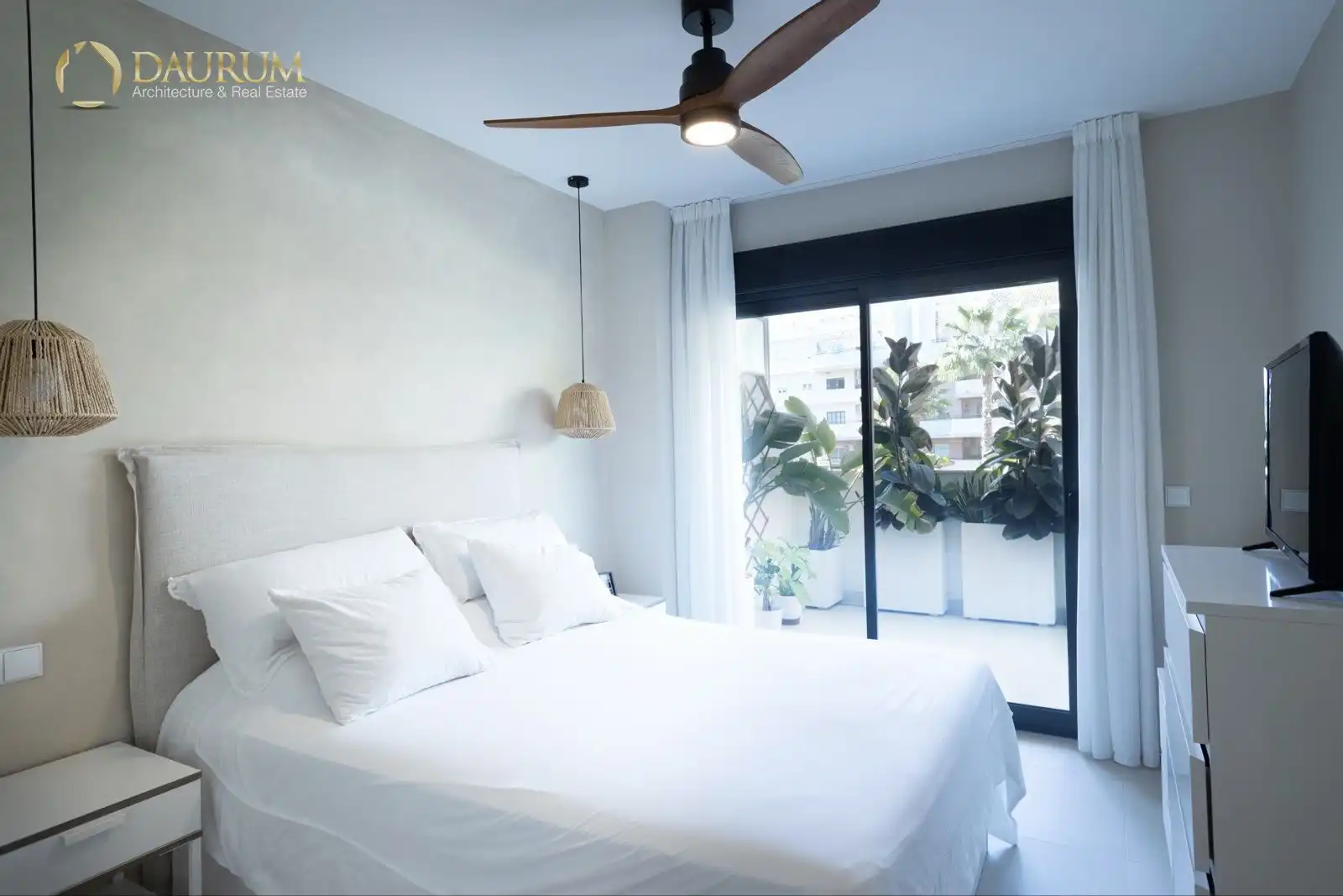 Flat with pool for sale in JUAN GOROSTIDI, imagen 5