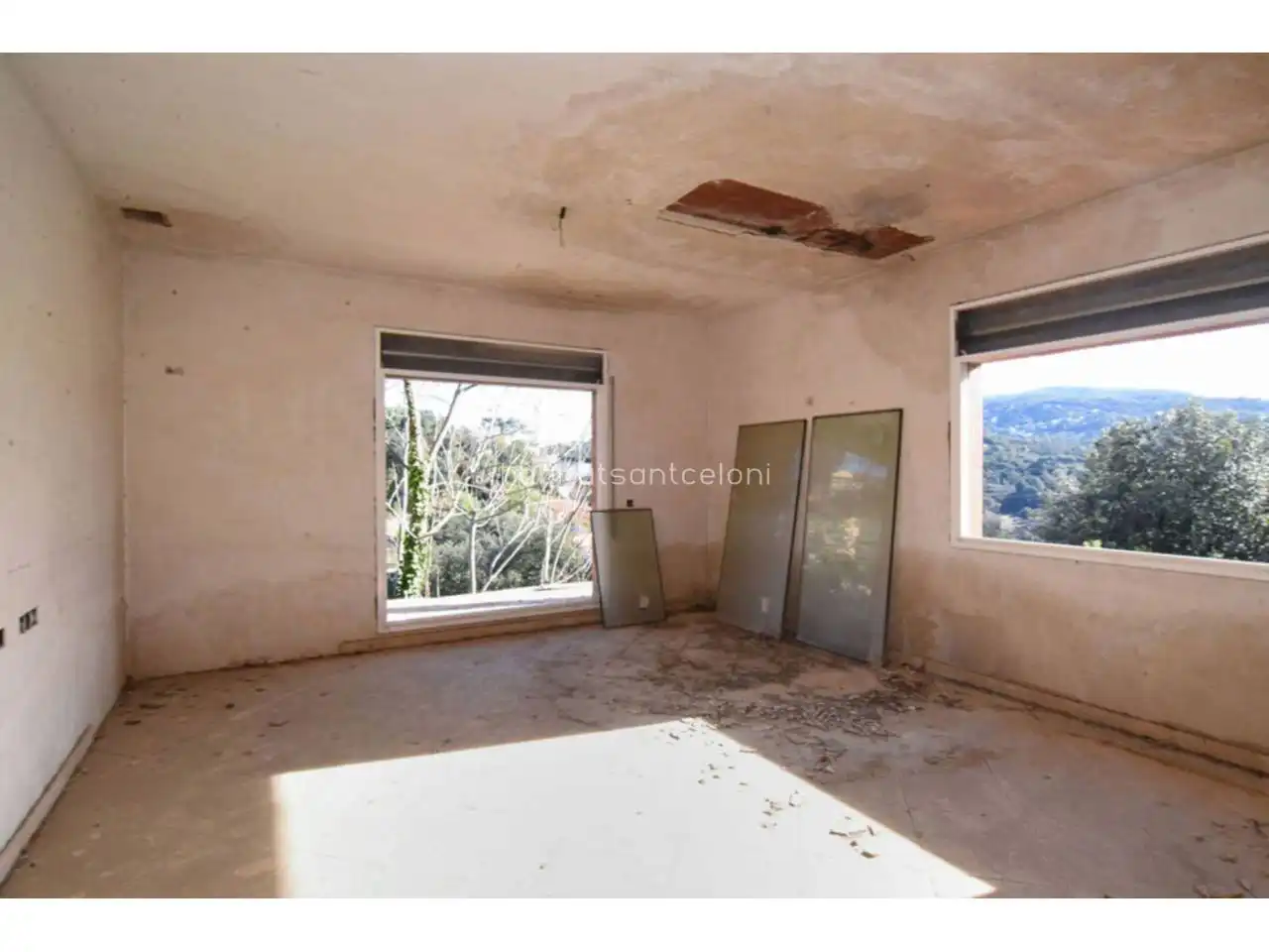 Casa con jardín en venta en Calle Baix Ebre 9, imagen 24