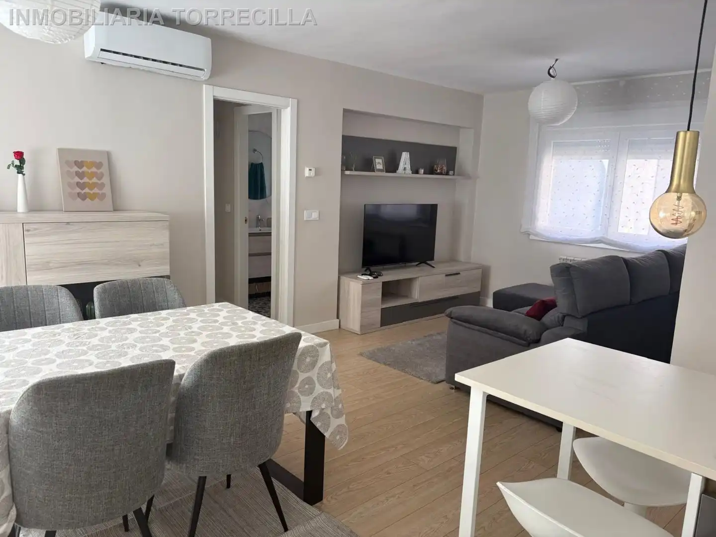 Wohnzimmer von Wohnung zur Miete in Valladolid mit Klimaanlage, Heizung und Möbliert
