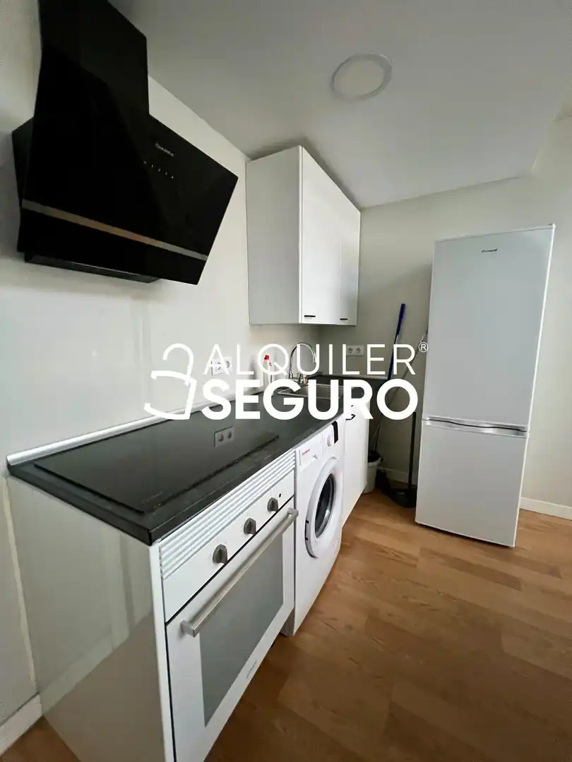 Loft de lloguer a de Fuencarral, Zona Industrial