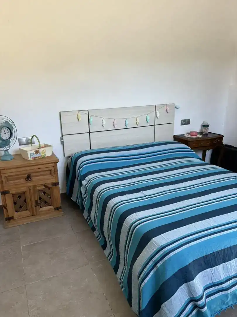 Dormitori de Finca rústica en venda en Martos amb Jardí privat, Moblat i Rentadora