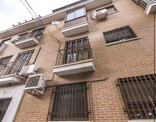 Garaje en Venta en Calle de Valdesaz en Casco Histórico de Vallecas
