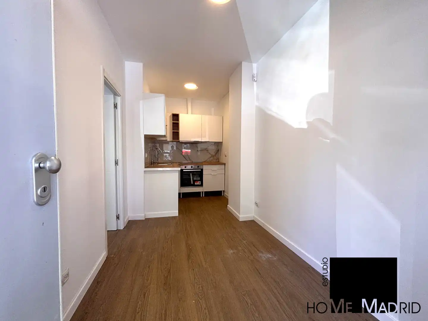 Cocina de Local en venta en  Madrid Capital con Aire acondicionado, Calefacción y Parquet