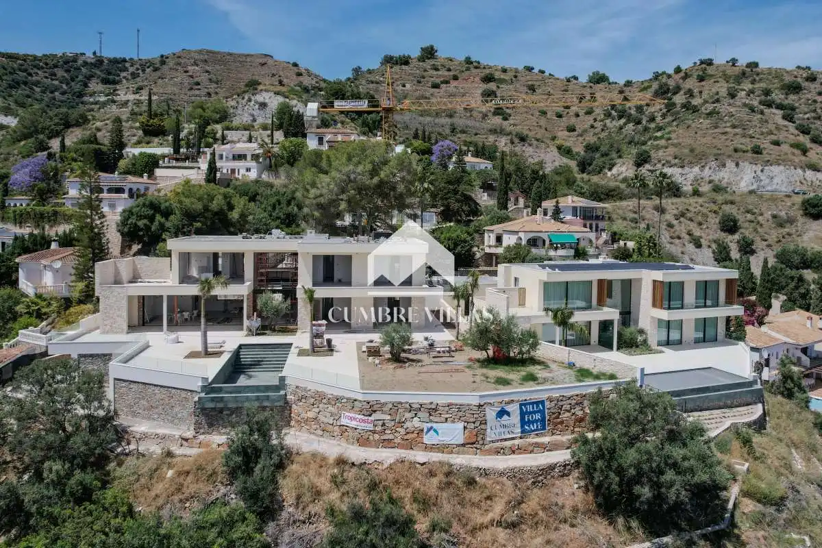 Vista exterior de Casa o chalet en venta en Almuñécar con Jardín privado y Terraza
